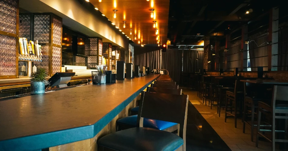 Three Rivers Nightlife Guide: Best Places to Relax, Dine & Unwind After Dark